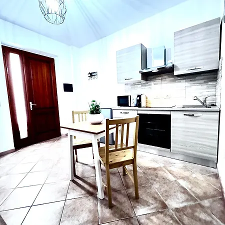 Casa Lia Апартаменты Монастир